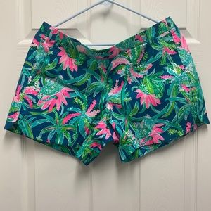Lilly Pulitzer Shorts Size Medium